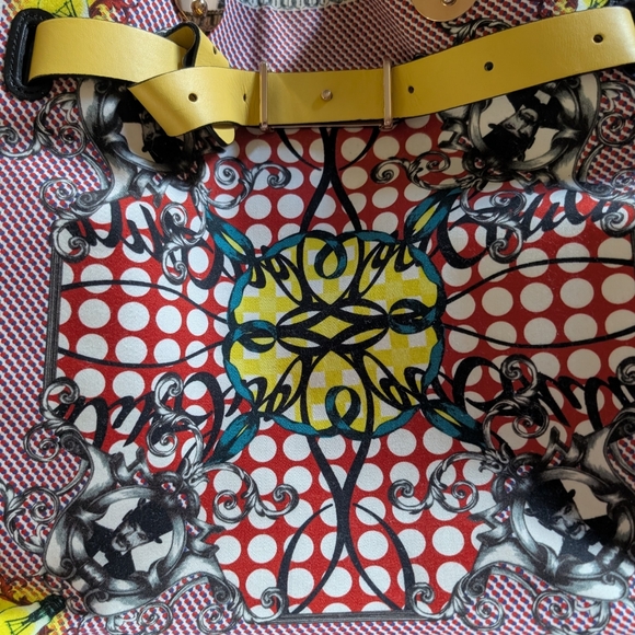 Christian Louboutin Shoulder Bag. - Picture 3 of 10